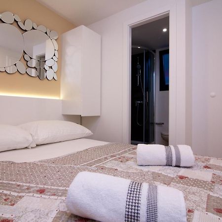 Tomica Apartments With Pool Biograd Na Moru Exterior photo